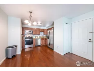 Photo #5: 1000249 Listing