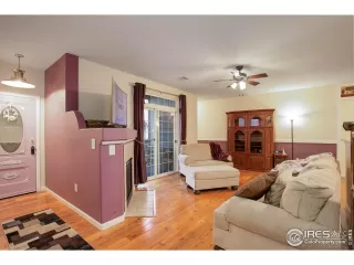 Photo #4: 1000743 Listing