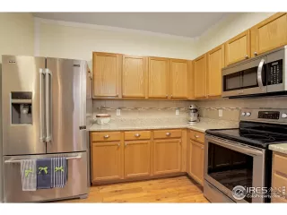 Photo #5: 1000743 Listing