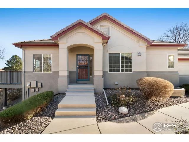 MLS: 1000890 Condo For Sale