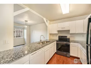 Photo #6: 1001648 Listing 