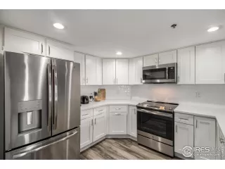 Photo #2: 1001832 Listing