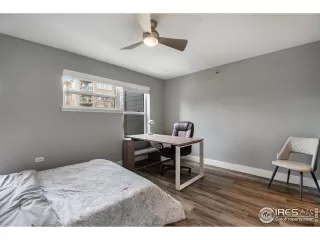 Photo #6: 1001832 Listing