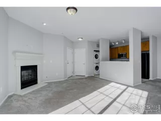 Photo #4: 1002419 Listing 