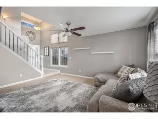 Photo #5: 1004050 Listing