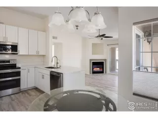 Photo #6: 1004081 Listing 