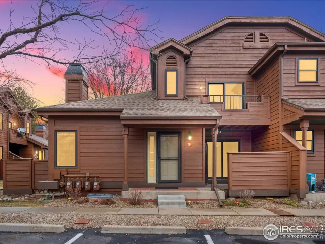 MLS: 1005162 Condo For Sale