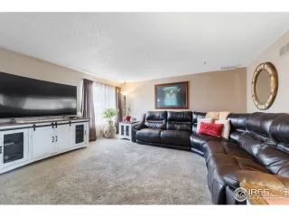 Photo #2: 1005190 Listing