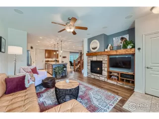 Photo #4: 1006051 Listing