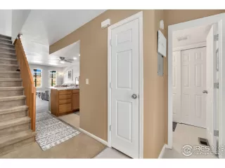 Photo #4: 1006152 Listing