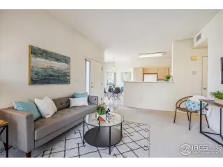 Photo #5: 1006190 Listing 