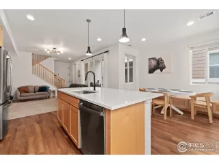 Photo #6: 1006227 Listing 