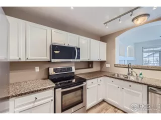 Photo #2: 1006232 Listing 