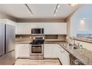 Photo #6: 1006232 Listing 