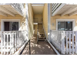 Photo #4: 1006854 Listing