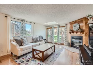 Photo #3: 1007817 Listing