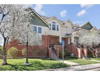 Photo #3: 1008264 Listing