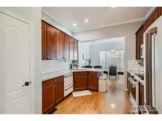 Photo #5: 1008644 Listing 