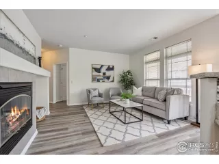 Photo #2: 1009399 Listing