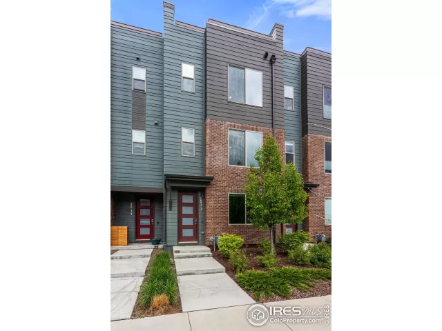 MLS: 1009505 Condo For Sale