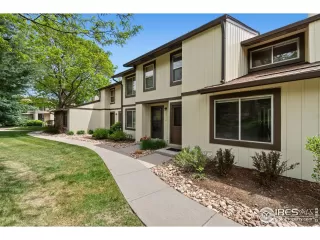 Photo #2: 1010280 Listing 