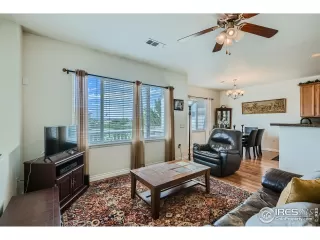 Photo #2: 1012320 Listing