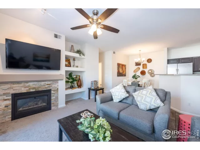 MLS: 1012961 Condo For Sale