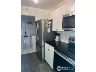 Photo #5: 1013026 Listing 