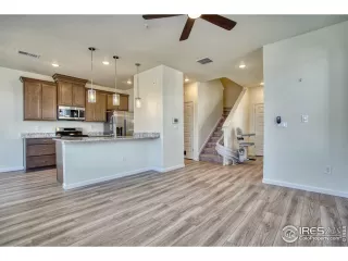 Photo #4: 1013920 Listing 