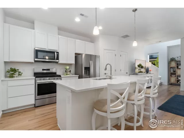 MLS: 1013923 Condo For Sale