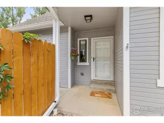 Photo #2: 1014885 Listing