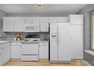 Photo #4: 1015045 Listing