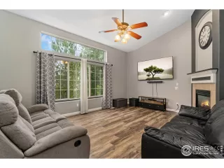 Photo #5: 1016218 Listing