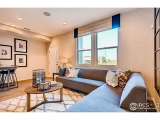 Photo #2: 1016559 Listing