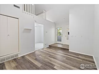 Photo #2: 1017120 Listing