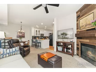 Photo #3: 1017369 Listing