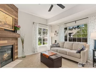 Photo #5: 1017369 Listing