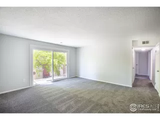 Photo #2: 1017600 Listing 