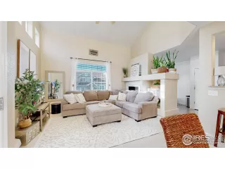 Photo #4: 1017866 Listing 