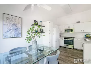 Photo #5: 1017911 Listing 