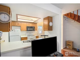 Photo #2: 1017992 Listing