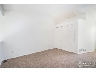 Photo #5: 1017992 Listing