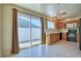 Photo #3: 1018273 Listing 