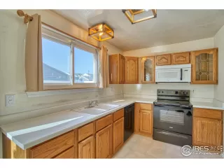 Photo #4: 1018273 Listing 