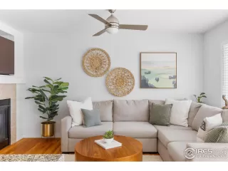 Photo #4: 1018823 Listing 