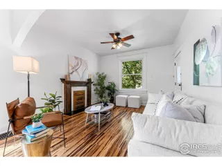 Photo #3: 1019054 Listing