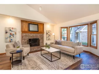 Photo #5: 1019376 Listing 