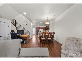 Photo #5: 1019392 Listing 