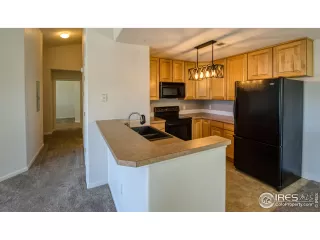 Photo #5: 1020352 Listing 