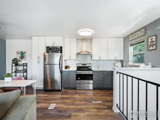 Photo #5: 1021101 Listing 